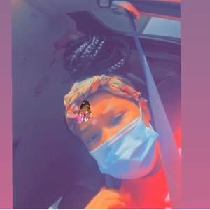 Meet your Posher, Mákylaa